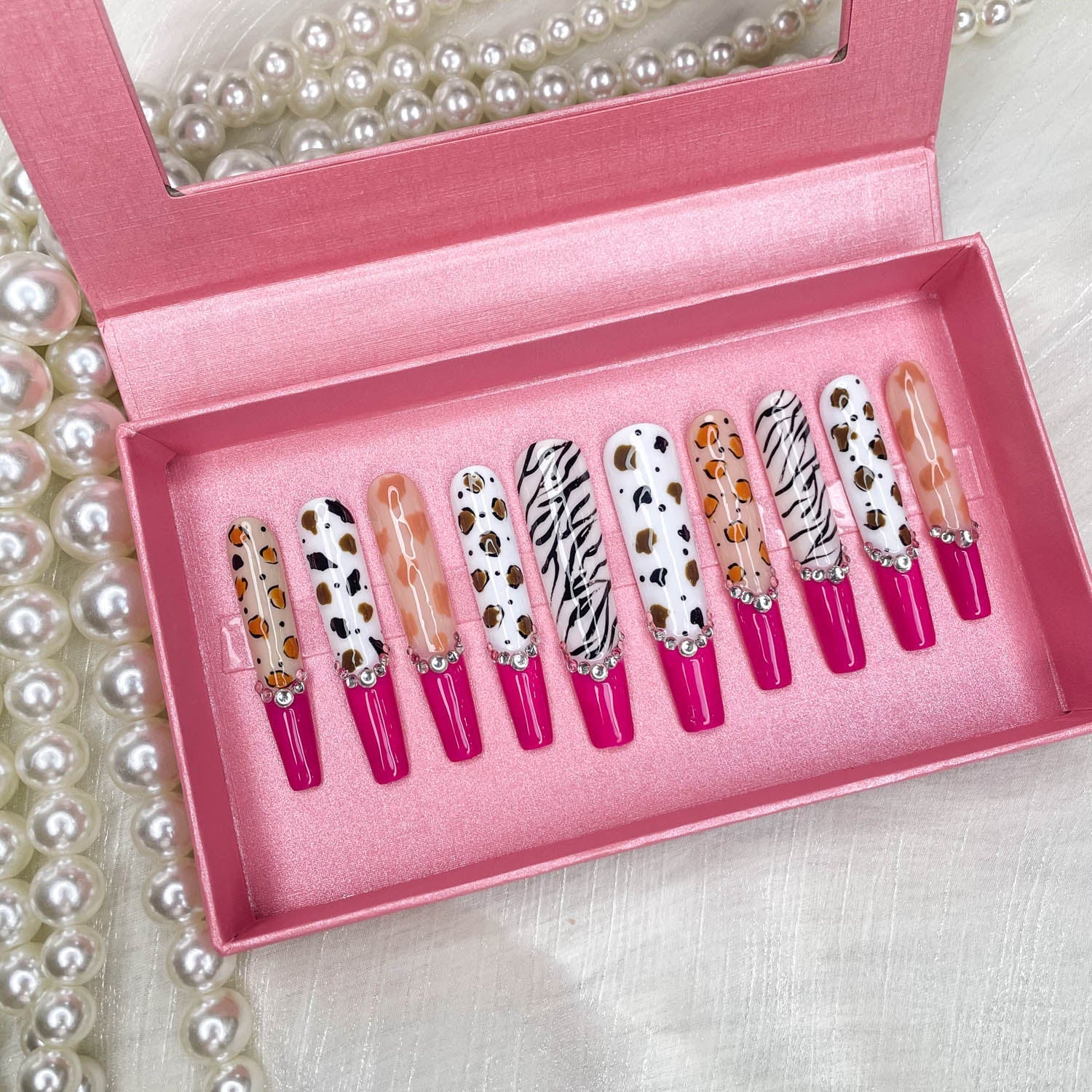 10pcs Handmade Press On Nails Glitte rGold Diamond Extra Long Stiletto Reusable Gel UV FinishedFalse Nails