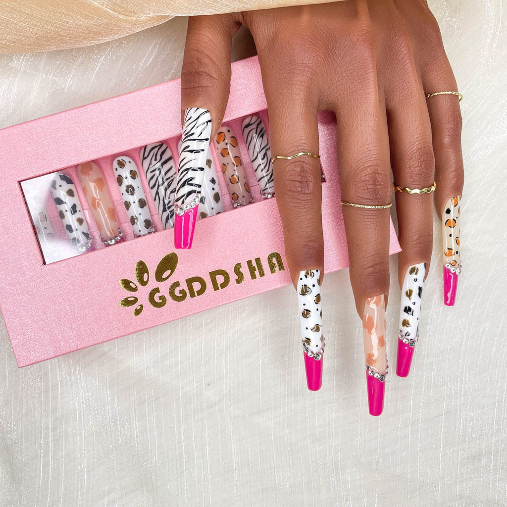 10pcs Handmade Press On Nails Glitte rGold Diamond Extra Long Stiletto Reusable Gel UV FinishedFalse Nails